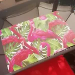 John And Tania's Garden 프리노스