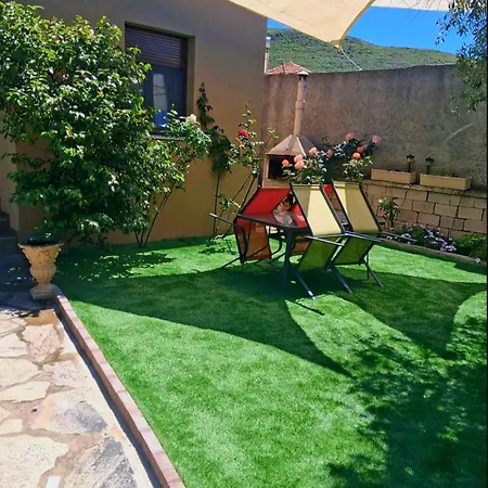 John And Tania's Garden * Prinos (Thasos)